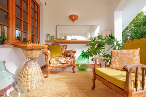 Patio, Internal: Not applicable to any particular room