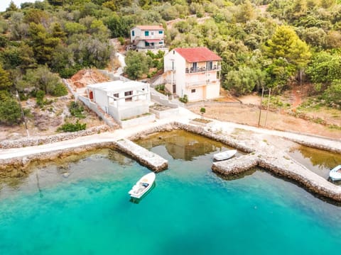 Property building, Bird's eye view