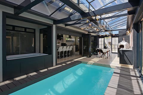 Hot Tub, Hot Tub, Seating area, Swimming pool, Swimming pool