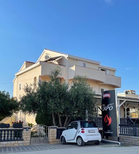 Villa Jadro Apartment in Zadar