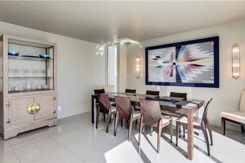 Decorative detail, Dining area