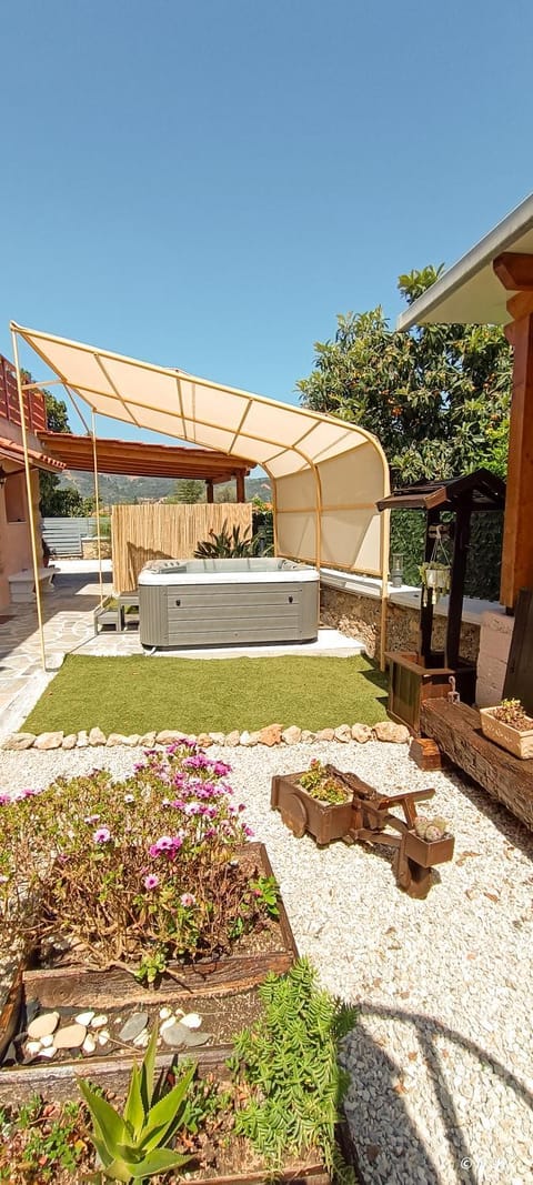 Patio, Garden, Balcony/Terrace, Garden view