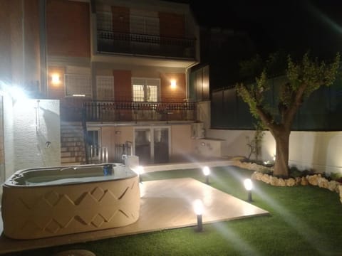 La camelia bianca Villa in Rome