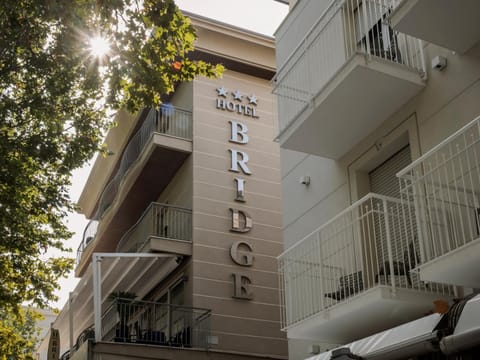 Property building, Balcony/Terrace