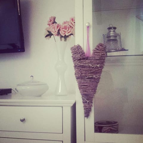 Living room, Decorative detail