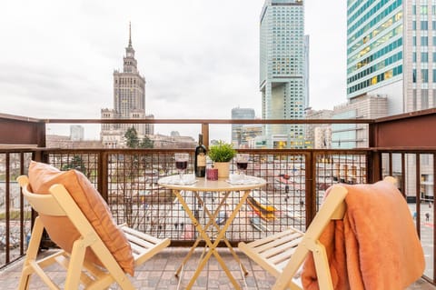 Balcony/Terrace, City view