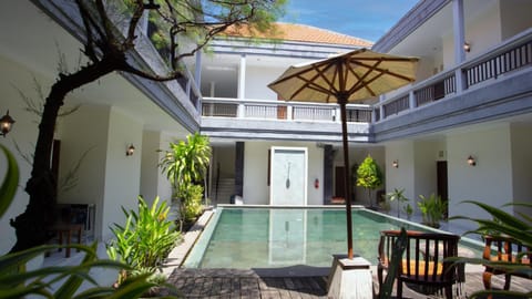 Property building, Pool view, Swimming pool