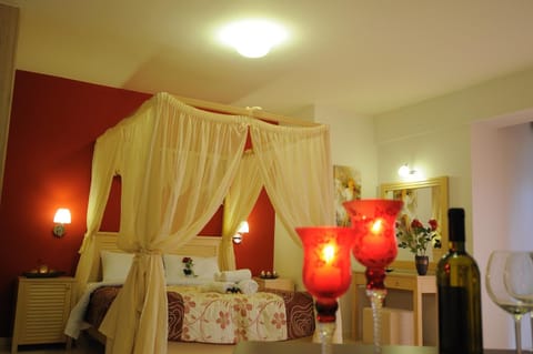 Bed, Photo of the whole room