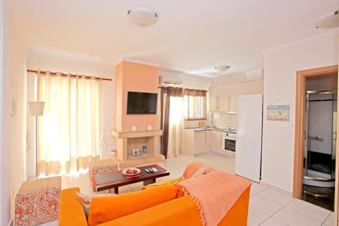 TV and multimedia, Living room, Photo of the whole room, Seating area