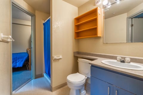 Vancouver Island Residences Hostel in Nanaimo