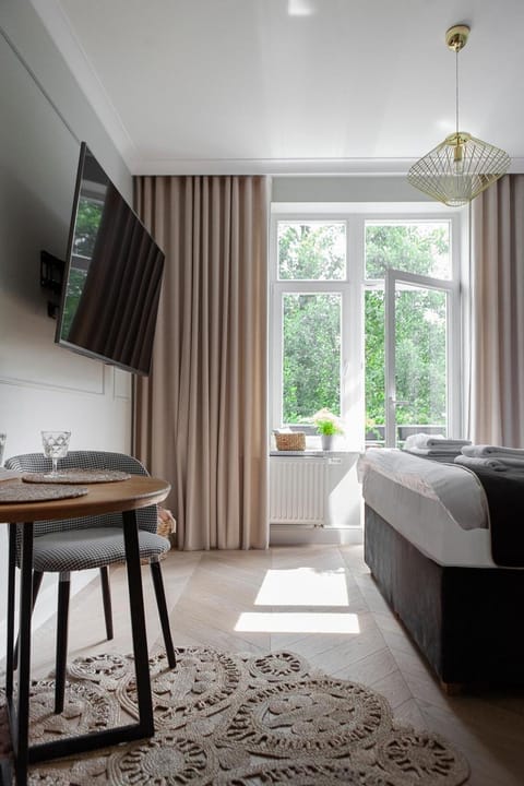 Balcony/Terrace, Garden view