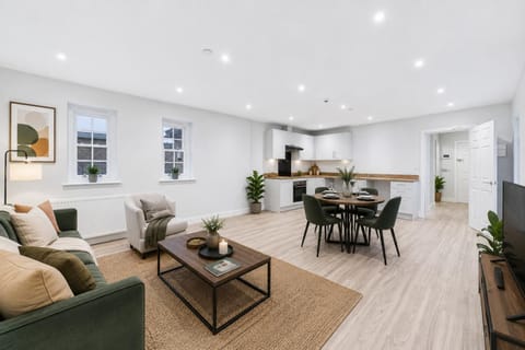 Living room, Seating area, Dining area
