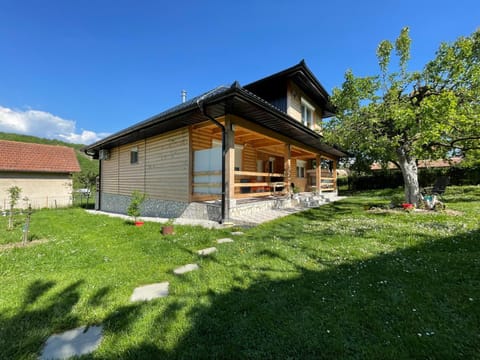 Property building, Garden, Garden view