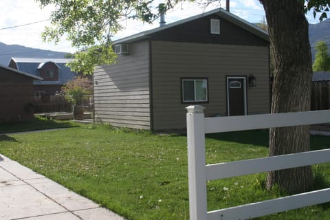 Property building, Natural landscape, Street view