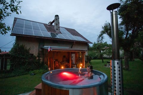 Hot Tub, Open Air Bath