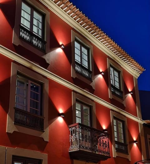 Property building, Night