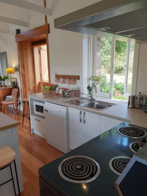 Rosendale Stables Apartment in Tasmania