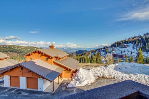 Pinnacle Ridge 02 House in Idaho