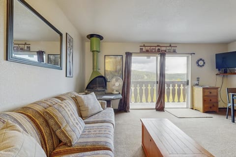 Red Cricket 22 Apartment in Idaho