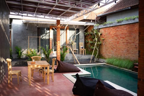 Patio, Pool view, Swimming pool, sunbed