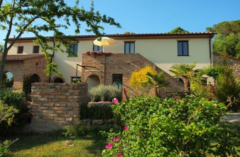 Poggio Magginga Apartment in Tuscany