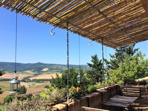 Poggio Magginga Apartment in Tuscany