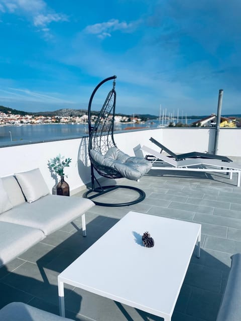 Modern Apartments Day Apartment in Šibenik