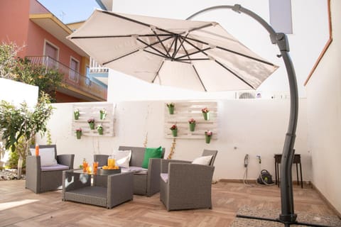 Balcony/Terrace, Balcony/Terrace