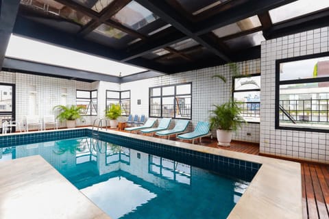 Pool view, Swimming pool, sunbed