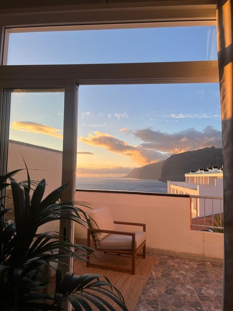 Day, Natural landscape, View (from property/room), Balcony/Terrace, Mountain view, Sea view, Sunrise, Sunset