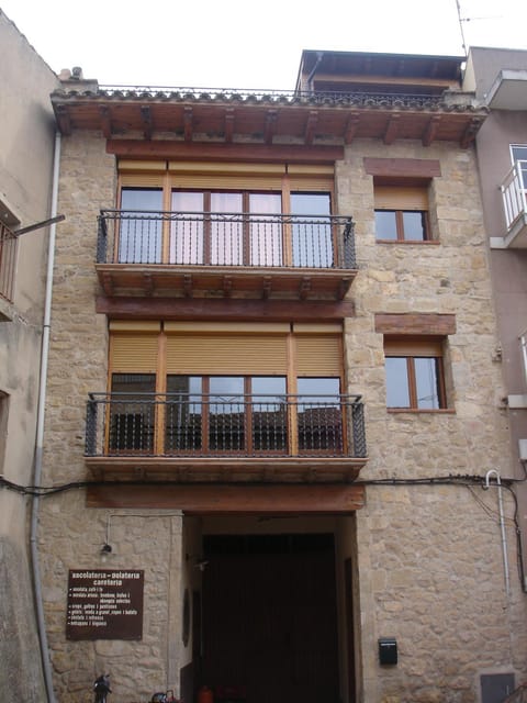 Property building, Facade/entrance, Balcony/Terrace