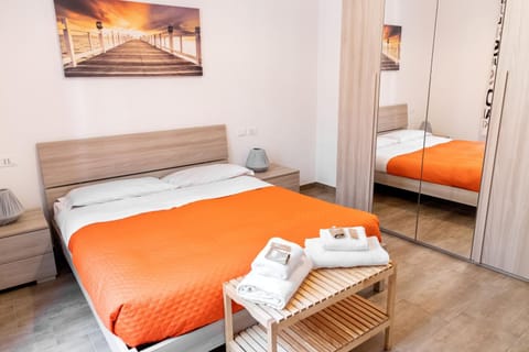 Bed, Photo of the whole room, Bedroom, towels, wardrobe