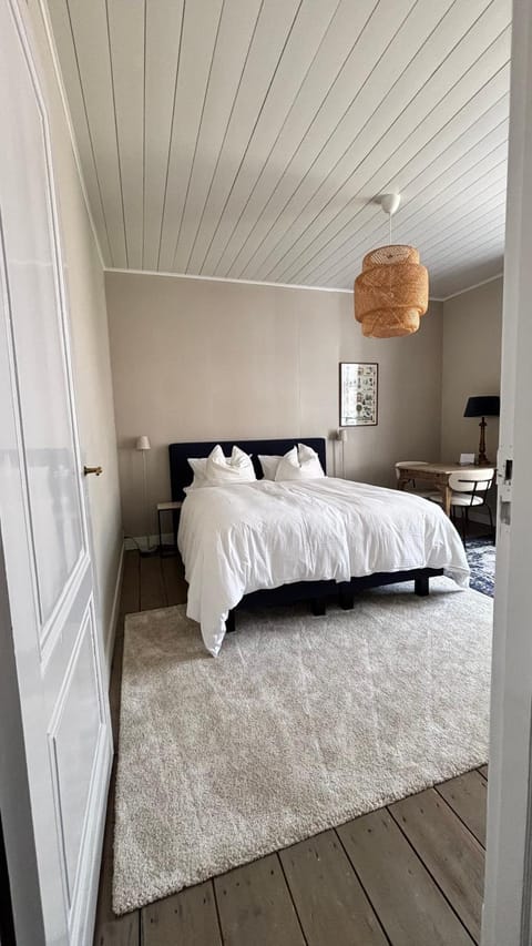 Bed, Coffee/tea facilities, Living room, Garden view, heating, internet