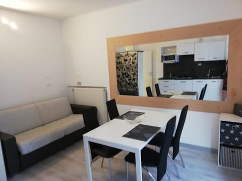 Wind Apartment in Nago–Torbole