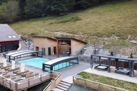 La Ferme de Rochesson, Jacuzzis & Piscine commune Apartment in Vosges