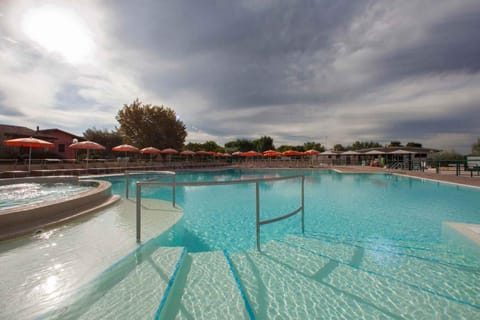Summer, Swimming pool