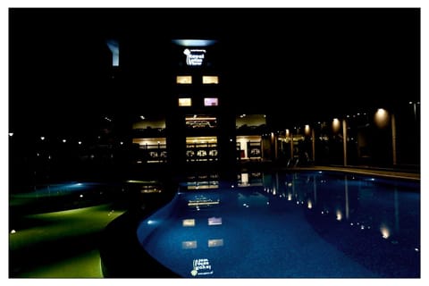 Property building, Swimming pool, Swimming pool, Sunrise, Sunset