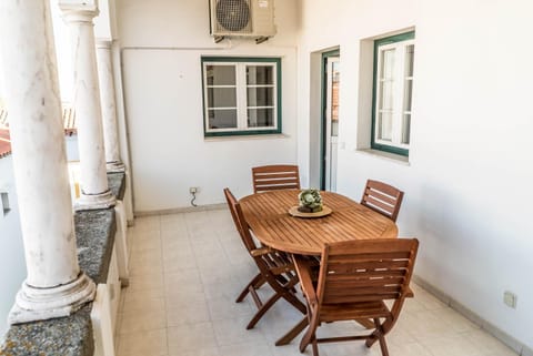 Balcony/Terrace, Dining area