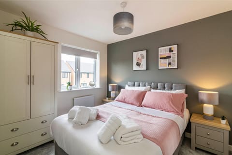 Bed, Bedroom, wardrobe