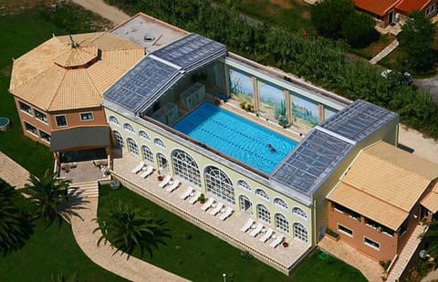 Bird's eye view, Swimming pool