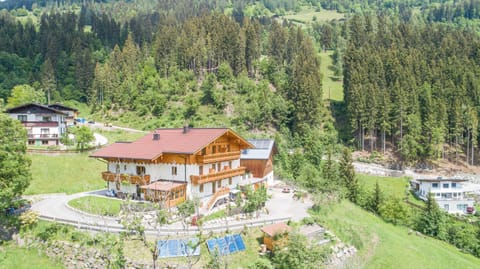 Property building, Area and facilities, Location