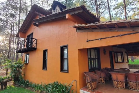 Cabaña rustica a 1km de cascada Chalet in Mazamitla