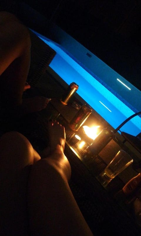 Swimming pool, Swimming pool