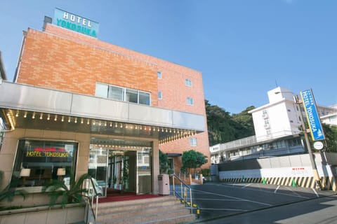 Property building, Facade/entrance, Day