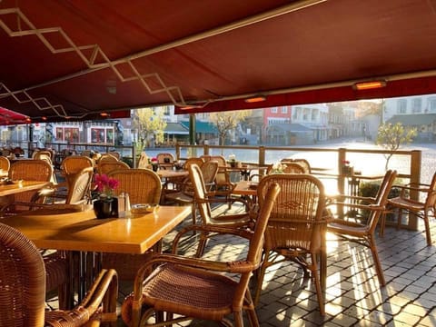 Grand Cafe Hotel de Bourgondier Hotel in North Brabant (province)