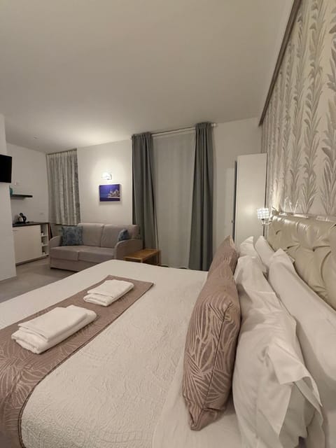 Alba rooms Bed and Breakfast in La Spezia