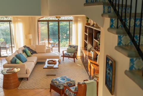 Communal lounge/ TV room, Living room