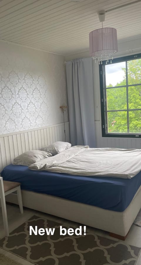 Puutaloasunto 1.8 km Turun aurajoelta Apartment in Turku