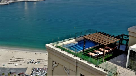 Bird's eye view, Pool view, Sea view