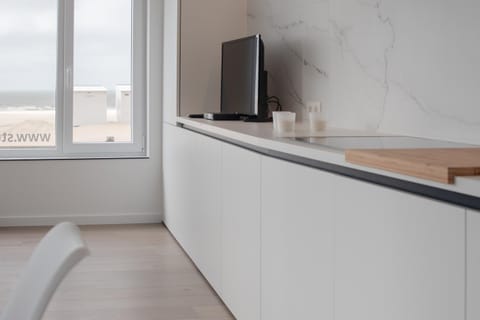 TV and multimedia, Kitchen or kitchenette